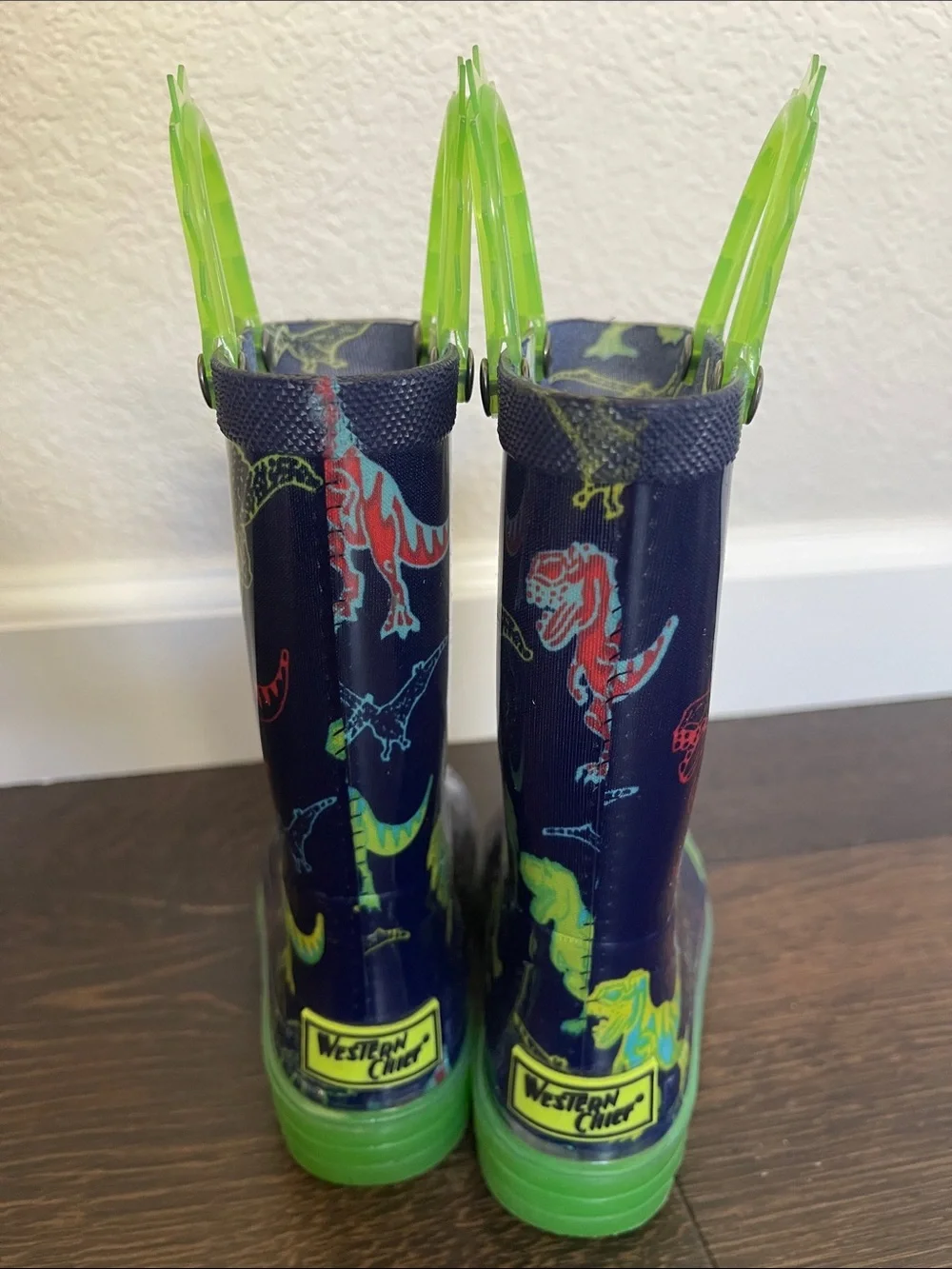 Western Chief Navy Rain Boots with Bright Green Dinosaur Accents size 8 toddler